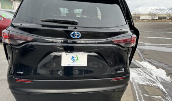 2023 Toyota Sienna Hybrid LE AWD | VMI Northstar Power Infloor Wheelchair Accessible Conversion full