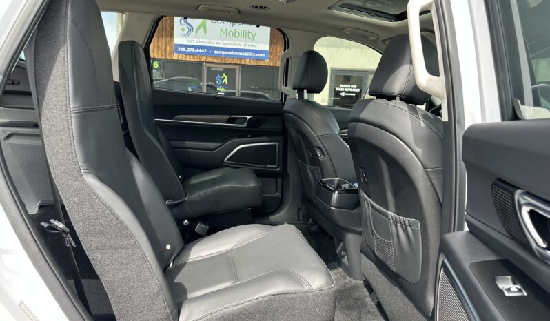 2021 Kia Telluride SX | Freedom Motors Power Rear Entry Wheelchair Accessible Conversion full