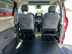 2021 Toyota Sienna Hybrid XLE | BraunAbility XT Wheelchair Accessible Conversion full