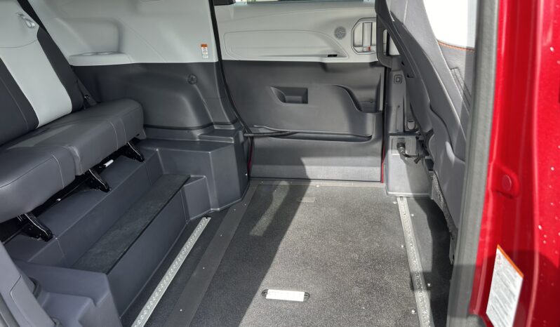 2024 Toyota Sienna Hybrid XSE Plus AWD | The New Vantage Mobility Northstar Wheelchair Accessible Conversion full