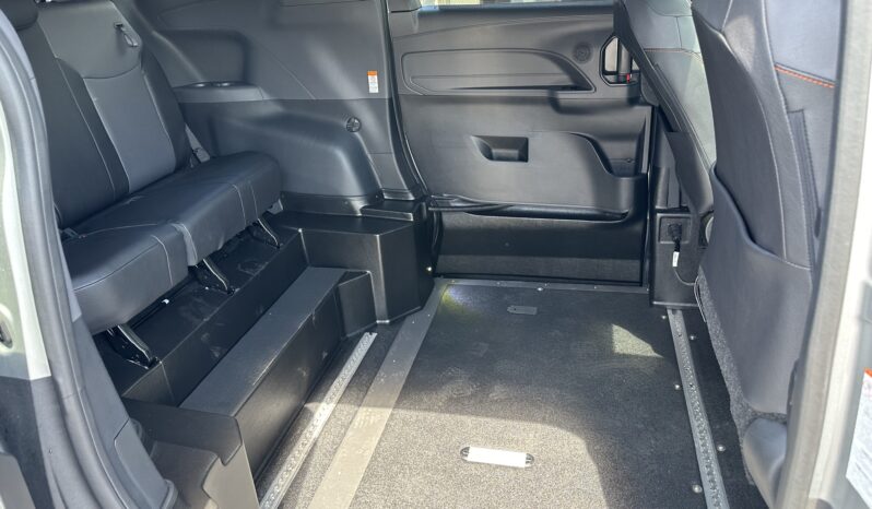 2024 Toyota Sienna Hybrid XSE Plus AWD | The New Vantage Mobility Northstar Wheelchair Accessible Conversion full