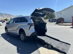 2024 Toyota Sienna LE | VMI Manual Rear Entry ADA Wheelchair Conversion full