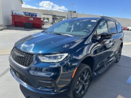 2024 Chrysler Pacifica Touring L DVD S Package | Vantage Mobility Northstar Wheelchair Accessible Conversion full