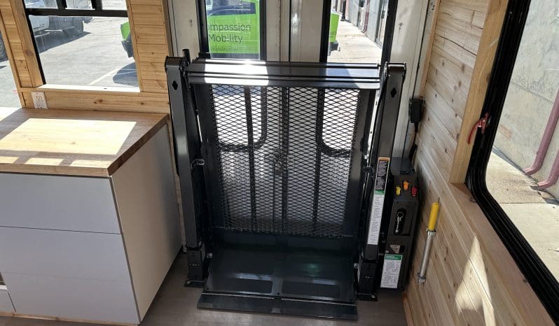 2008 Ford E350 BUS | Wheelchair Accessible RV Conversion full