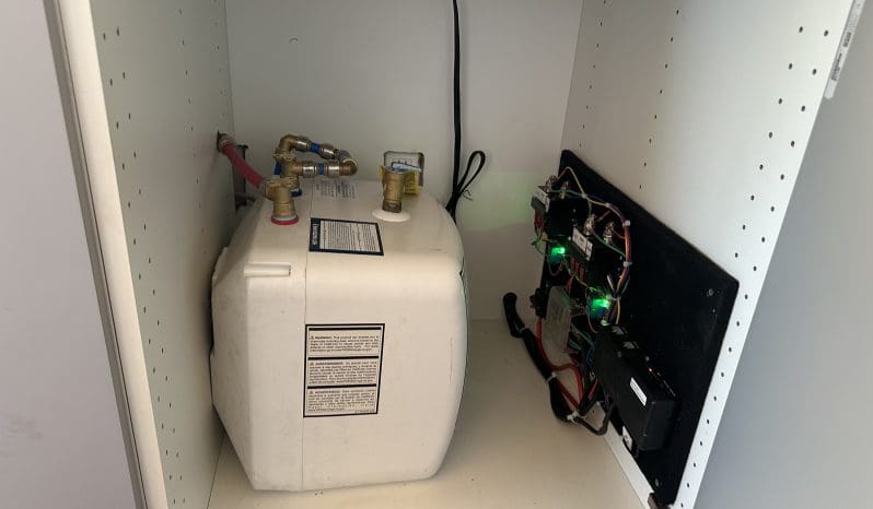 2008 Ford E350 BUS | Wheelchair Accessible RV Conversion full