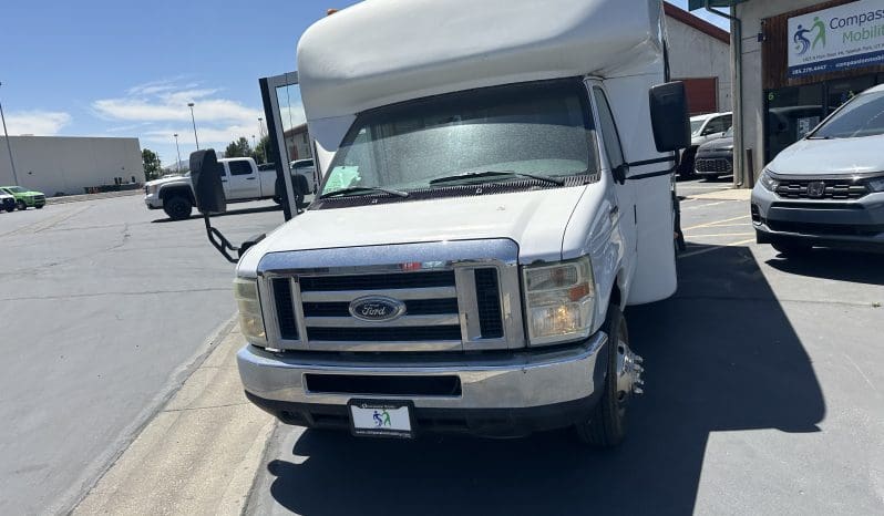 2008 Ford E350 BUS | Wheelchair Accessible RV Conversion full