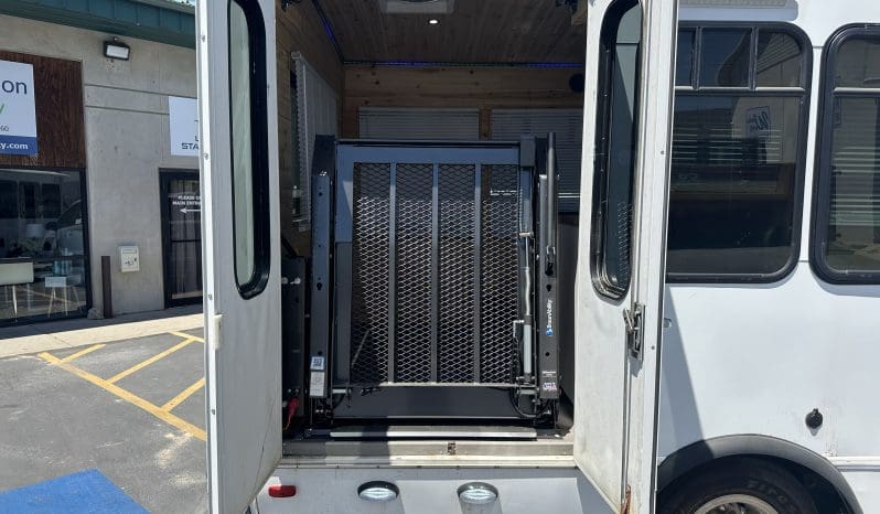 2008 Ford E350 BUS | Wheelchair Accessible RV Conversion full