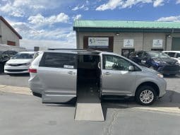 2017 Toyota Sienna XLE |  VMI Northstar Infloor Wheelchair Conversion