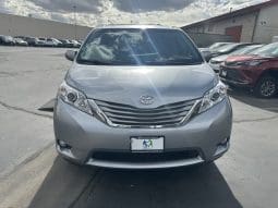 2017 Toyota Sienna XLE |  VMI Northstar Infloor Wheelchair Conversion full