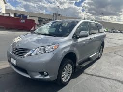 2017 Toyota Sienna XLE |  VMI Northstar Infloor Wheelchair Conversion full