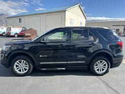 2016 Ford Explorer XLT |  BraunAbility MXV Power Infloor Wheelchair Conversion full