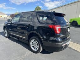 2016 Ford Explorer XLT |  BraunAbility MXV Power Infloor Wheelchair Conversion full