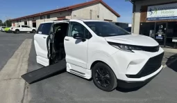 2025 Toyota Sienna Hybrid XSE Plus AWD |  Vantage Mobility Northstar Wheelchair Accessible Conversion
