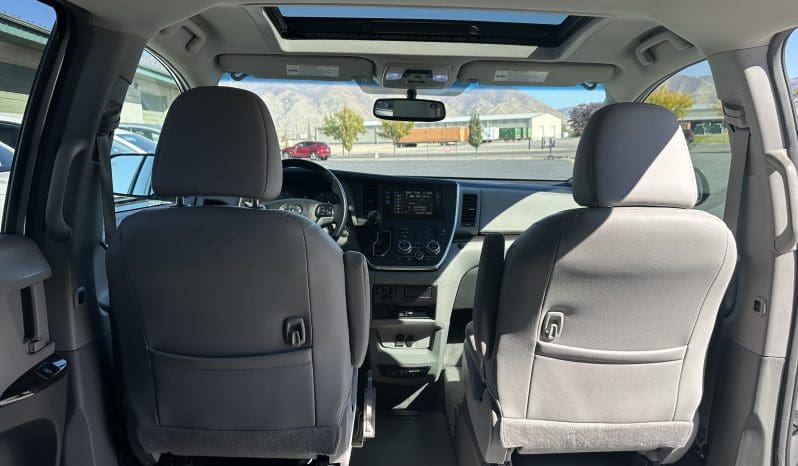 2017 Toyota Sienna XLE Premium  |  VMI Northstar Infloor Wheelchair Conversion full