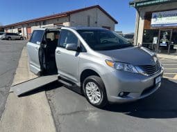 2017 Toyota Sienna XLE Premium  |  VMI Northstar Infloor Wheelchair Conversion full